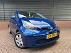 Toyota Aygo  2008 Blauw Airco!! Nap!! Elektrische ramen !!, Auto's, Stof, Zwart, 68 pk, Bedrijf