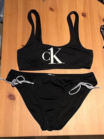 Bikini maat M – Calvin Klein & SKIMS beschikbaar voor biedingen