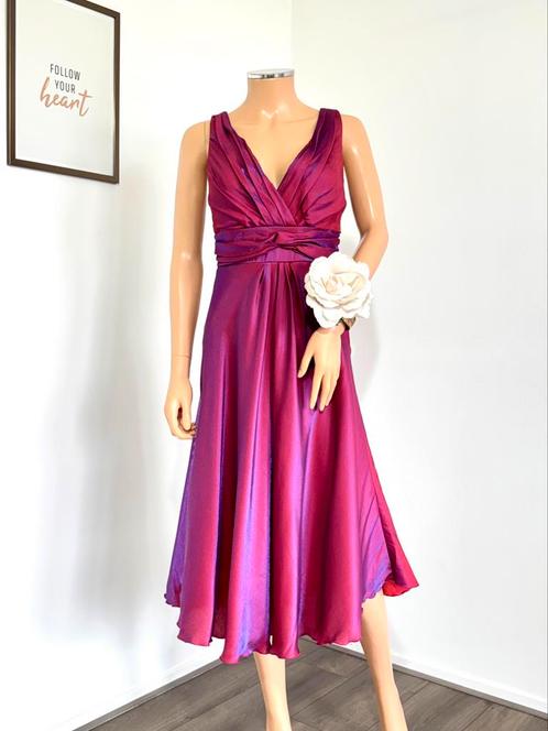 SANDRILINE cocktailjurk maat M roze parelmoer, Kleding | Dames, Gelegenheidskleding, Zo goed als nieuw, Cocktailjurk, Maat 38/40 (M)