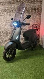 Piaggio Vespa Primavera/Sprint snorscooter 2018! Fulloptions, Fietsen en Brommers, Scooters | Piaggio, Gebruikt, Overige modellen