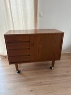 Bernina Naaimachine met Kast - Vintage Design, Antiek en Kunst, Antiek | Naaimachines, Ophalen