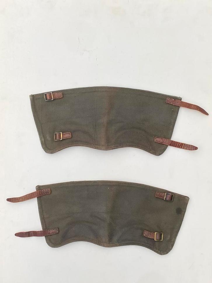 Nederlandse webbing enkelstukken - KNIL KL Landmacht, Verzamelen, Militaria | Algemeen, Landmacht, Embleem of Badge, Nederland