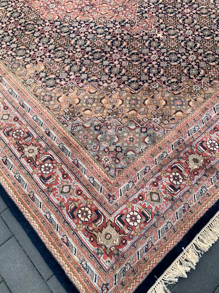 Prachtig Sfeervol Kleurrijk Handgeknoopt Vintage Vloerkleed., Antiek en Kunst, Antiek | Kleden en Textiel, Ophalen