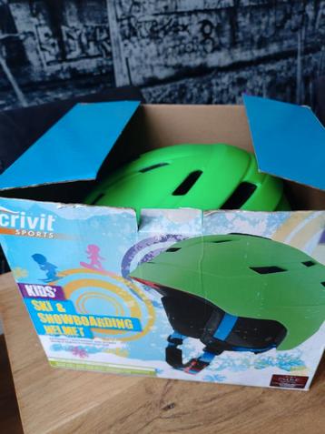 Mooie, nette skihelm 1 week gebruikt  beschikbaar voor biedingen