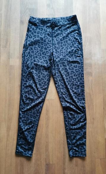 Sportlegging met dierenprint mt. M beschikbaar voor biedingen