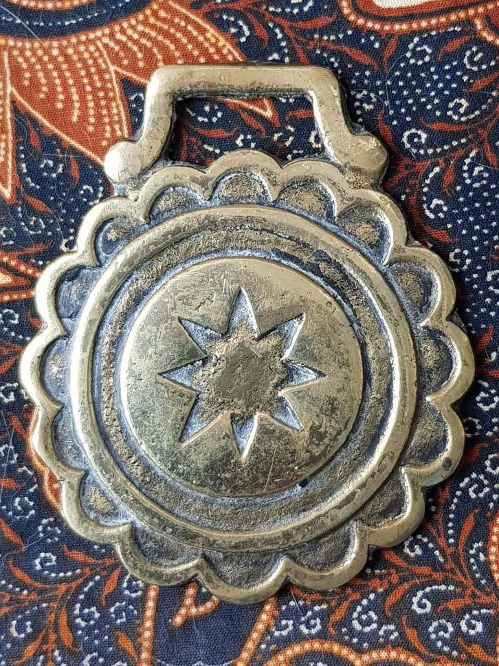 Ster in cirkel zeldzaam antiek kleppermannetje uit Engeland., Antiek en Kunst, Antiek | Koper en Brons, Koper, Ophalen of Verzenden