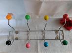 Kleurige kapstok Vintage chroom met kunststof, Wandkapstok, Gebruikt, Ophalen of Verzenden, Minder dan 100 cm