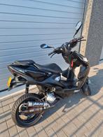 Yamaha Aerox 2015 2T LEES ADVERTENTIE, Fietsen en Brommers, Scooters | Yamaha, Ophalen, Aerox, Tweetakt, Gebruikt