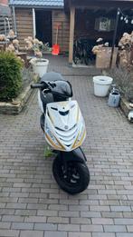 ZIP FRAME zonder 123 Met valbeugel setje!!, Fietsen en Brommers, Scooters | Piaggio, Ophalen, Zo goed als nieuw, Benzine, Zip