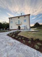 Last minute naar de zon? Italie, 12 personen, 4 of meer slaapkamers, Tuin, Landelijk