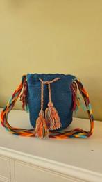 Wayuu tas – Donkerblauw & Regenboogband – Handgemaakt, Ophalen of Verzenden, Nieuw, Blauw, Shopper