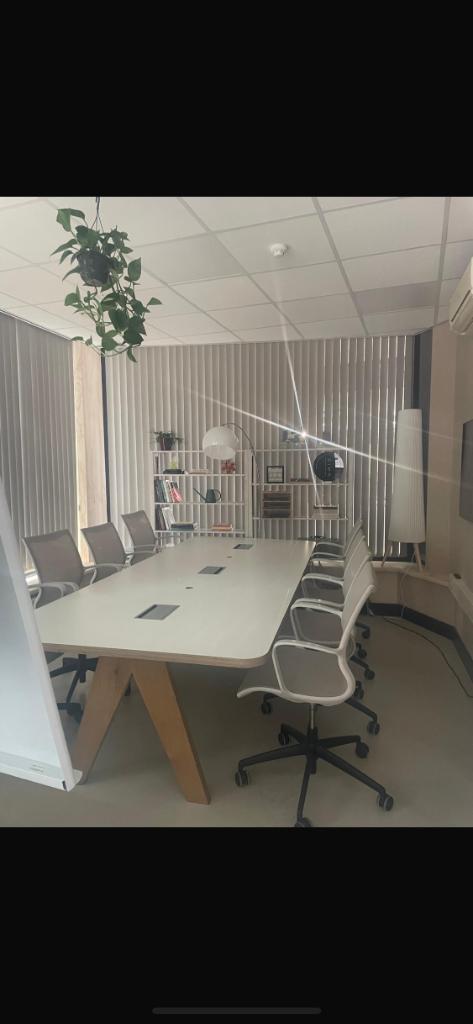 Drie bureaustoelen, Huis en Inrichting, Bureaustoelen, Gebruikt, Bureaustoel, Grijs, Ergonomisch, Ophalen