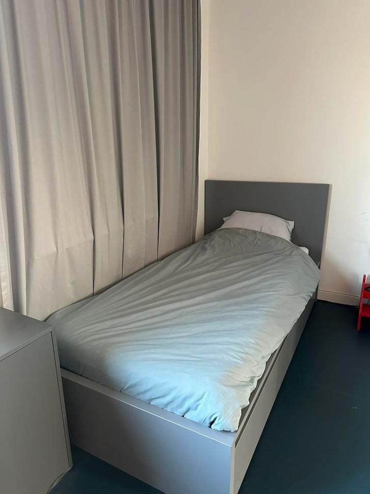 IKEA Malm bed, grijs geglazuurd, Huis en Inrichting, Slaapkamer | Complete slaapkamers, Zo goed als nieuw, Eenpersoons, Ophalen