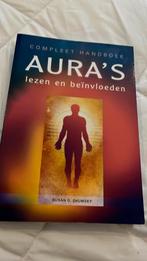 Auras lezen en beinvloeden, Ophalen of Verzenden, Zo goed als nieuw, Achtergrond en Informatie
