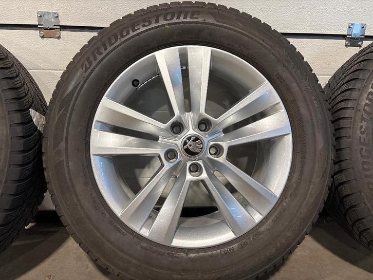 17" org. skoda bridgestone winterbanden st 5 x 112 kodiaq, Auto-onderdelen, Banden en Velgen, Banden en Velgen, Winterbanden, 17 inch
