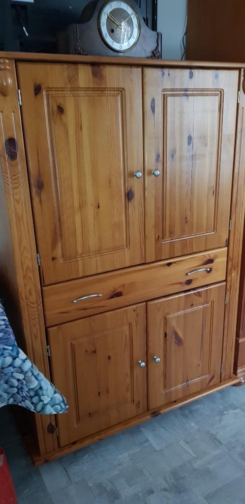 Computerkast, Huis en Inrichting, Kasten | Computermeubels, Zo goed als nieuw, 120 tot 170 cm, 70 tot 120 cm, 40 tot 80 cm, Ophalen
