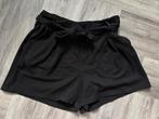 Dames korte zomer broek S, Kort, Zwart, Ophalen of Verzenden, Zo goed als nieuw