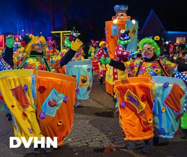 Carnavalskleding Lolbroeken Loopgroep, Hobby en Vrije tijd, Feestartikelen, Zo goed als nieuw, Carnaval, Ophalen of Verzenden