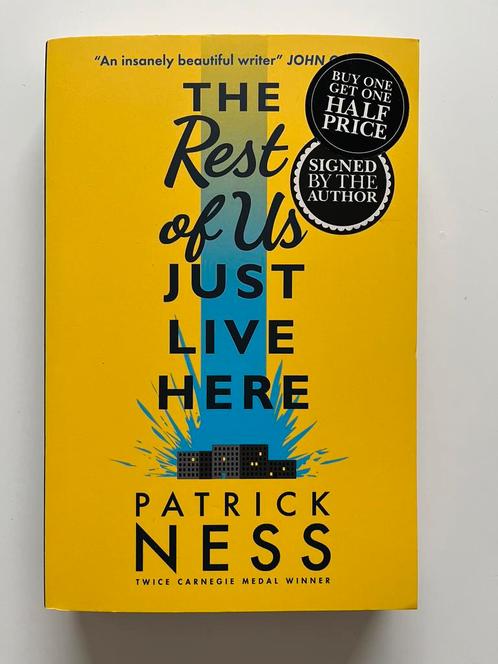 Patrick Ness - the rest of us just live here, Boeken, Taal | Engels, Gelezen, Fictie, Ophalen of Verzenden