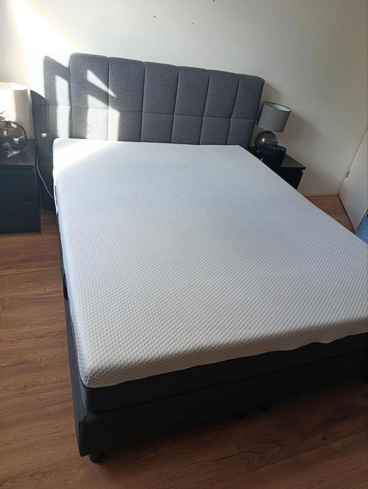Emma Matras 160x200 - Zeer goede staat, Huis en Inrichting, Slaapkamer | Bedden, Zo goed als nieuw, Tweepersoons, 160 cm, Stof