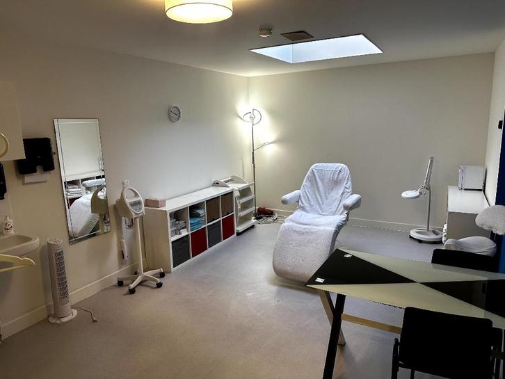 Praktijkruimte te huur, Zakelijke goederen, Bedrijfs Onroerend goed, Praktijkruimte, Huur