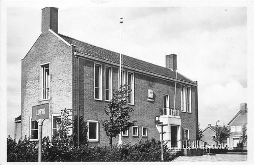 (304-073-013) Lopik Gemeentehuis, Verzamelen, Ansichtkaarten | Nederland, Utrecht, Verzenden