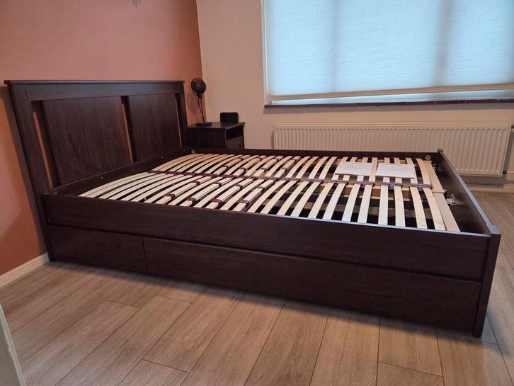 Bedframe, lades en lattenbodems, Huis en Inrichting, Slaapkamer | Bedden, Zo goed als nieuw, Tweepersoons, 140 cm, 200 cm, Hout