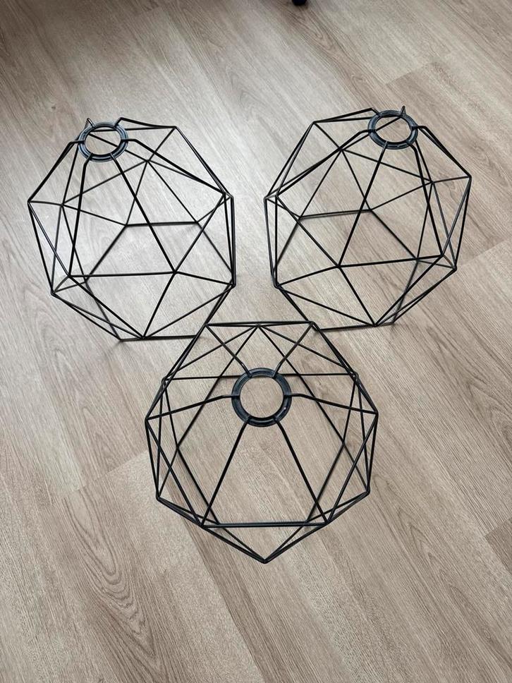 Ikea Lampenkap met fittingen, Huis en Inrichting, Lampen | Lampenkappen, Zo goed als nieuw, Minder dan 25 cm, Overige vormen, Zwart