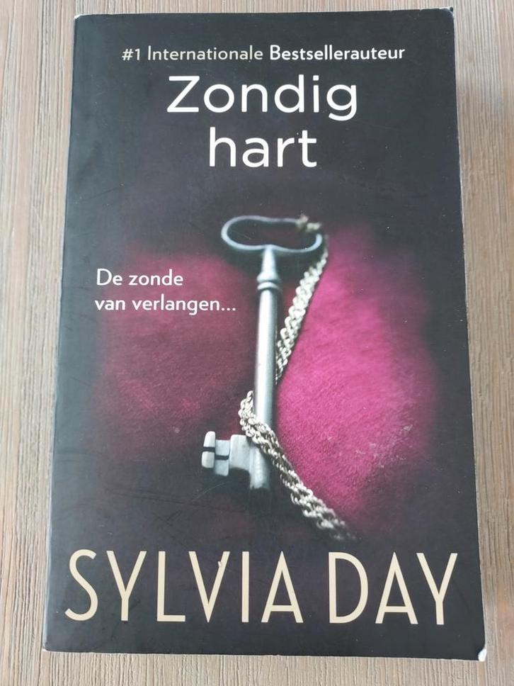 Sylvia Day - Zondig hart, Erotisch/ erotiek, Boeken, Literatuur, Zo goed als nieuw, Nederland, Ophalen of Verzenden