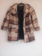 Mooie warme winterjas maat 122/128, Ophalen, Jongen of Meisje, Zo goed als nieuw, Hema