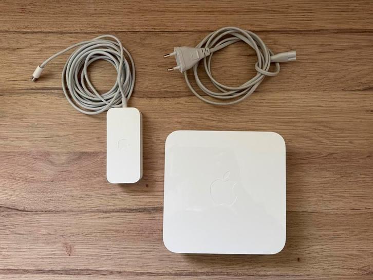 Apple AirPort Extreme Router, Computers en Software, Routers en Modems, Gebruikt, Router, Ophalen of Verzenden