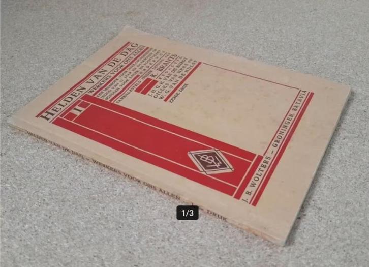 HELDEN VAN DE DAG Werkers Voor Ons Allen 6e druk 1948, Antiek en Kunst, Antiek | Boeken en Bijbels, Ophalen of Verzenden