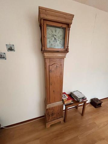 Antieke Engelse Grenen Klok - Zonder gewichten en slinger beschikbaar voor biedingen