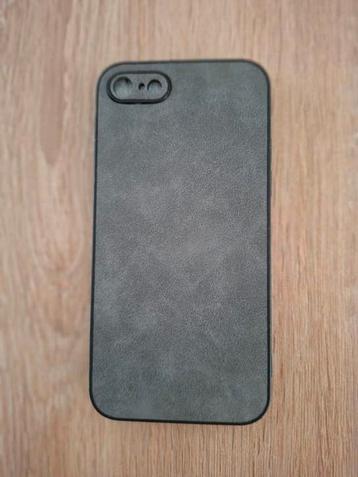 Nieuw suède cover voor iPhone SE2020/2022 beschikbaar voor biedingen