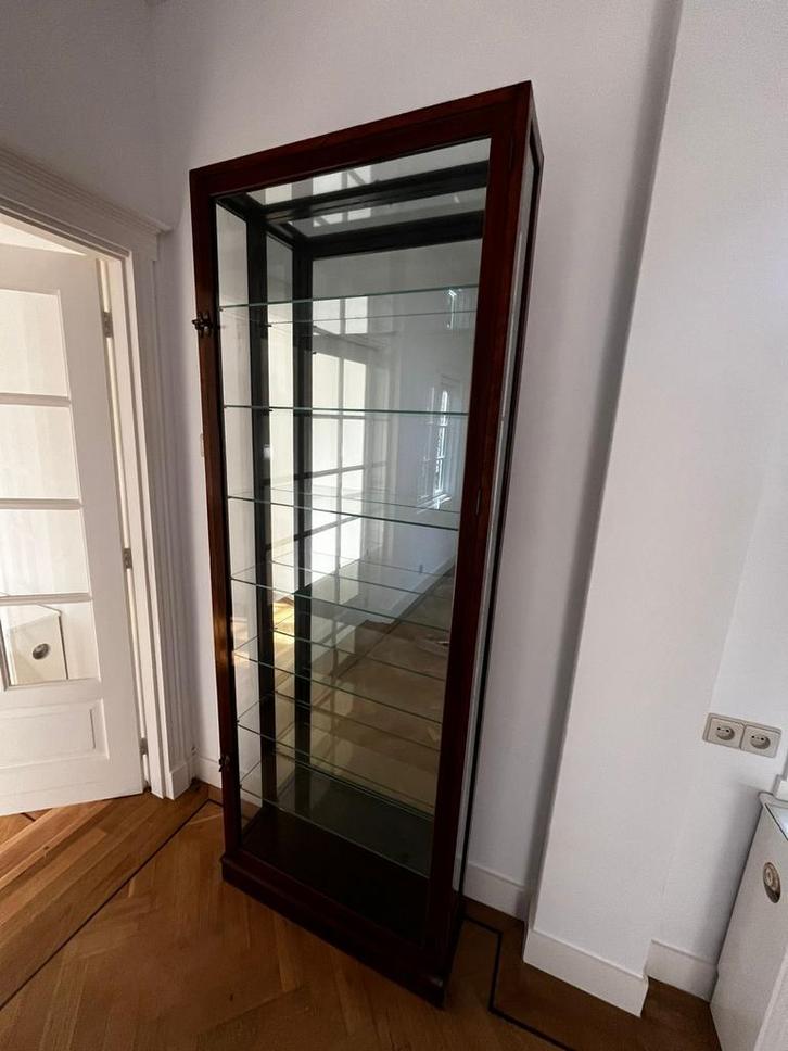 Antieke vitrinekast met glazen plankjes, Huis en Inrichting, Kasten | Vitrinekasten, Gebruikt, 200 cm of meer, 50 tot 100 cm, Minder dan 25 cm