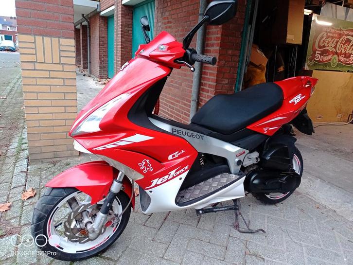 Peugeot Jetforce C-tech LC., Fietsen en Brommers, Scooters | Peugeot, Gebruikt, Jet force, Maximaal 45 km/u, Benzine, Ophalen