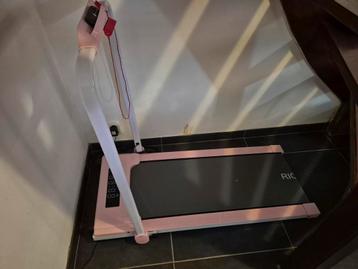 Roze Loopband  beschikbaar voor biedingen