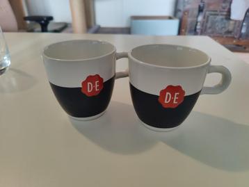 Douwe Egberts koffiekopjes beschikbaar voor biedingen