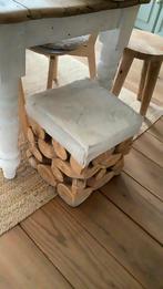 Stevige kruk, Huis en Inrichting, Krukjes, Ophalen, Zo goed als nieuw, Hout