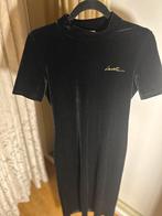 Jurk Lacoste, Kinderen en Baby's, Kinderkleding | Maat 170, Ophalen of Verzenden, Zo goed als nieuw, Meisje, Jurk of Rok