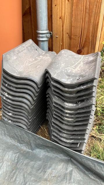 Dakpan Koramic Oude Holle 451 Blauw Gesmoord 32 stuks beschikbaar voor biedingen
