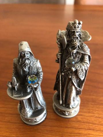 Flexi en Veronese tinnen koning (schaakstukken) beschikbaar voor biedingen