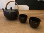 Theeset: theepot & 2 kopjes merk Cosy & Trendy ongebruikt, Huis en Inrichting, Keuken | Servies, Ophalen of Verzenden, Zo goed als nieuw