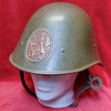 Nederlandse helm 1940 beschikbaar voor biedingen