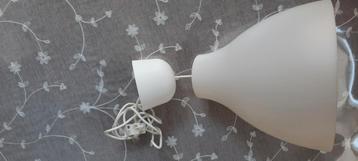 Ikea Melodi hanglamp beschikbaar voor biedingen