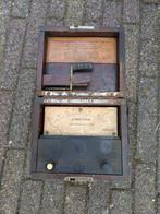 Antieke Isolatietester Isolatiemeter Oude Meetapparatuur, Antiek en Kunst, Ophalen of Verzenden