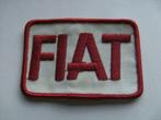 Fiat patch wit rood 9 bij 6 cm badge opnaai embleem vintage, Ophalen of Verzenden, Nieuw, Auto's