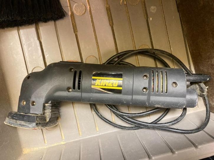 Kinzo driehoek schuurmachine driehoek-schuurmachine schuurpa, Doe-het-zelf en Verbouw, Gereedschap | Schuurmachines, Zo goed als nieuw