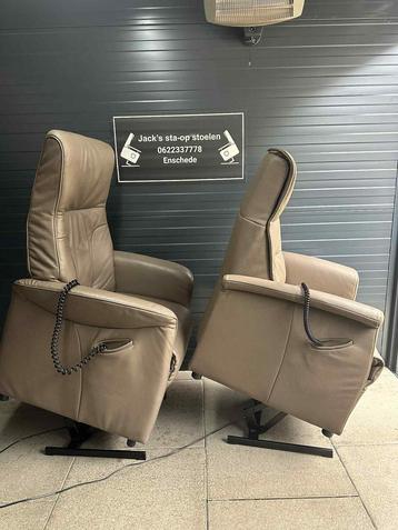 Sta op stoelen merk cair beschikbaar voor biedingen