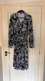 Mooie exxellent jurk maat 46, Kleding | Dames, Ophalen of Verzenden, Zo goed als nieuw, Maat 46/48 (XL) of groter, Onder de knie